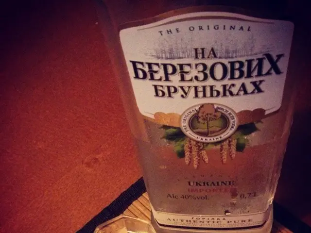 Consumption of alcohol while taking Lexapro: Potential health concerns and hazards