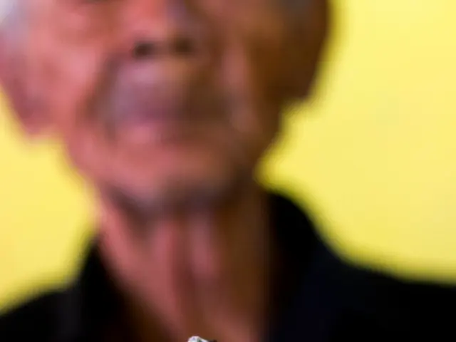 Unpleasant repercussions of cigarette smoking: