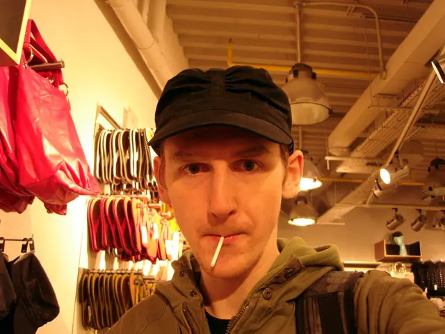 Boy plunges from balcony in Pavlodar, aged 9