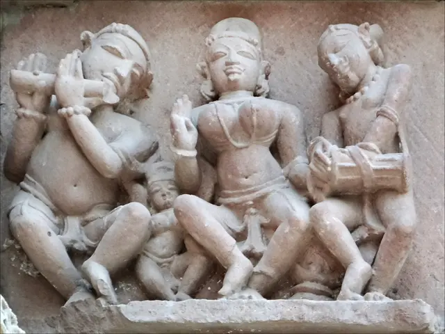 Four dental implants for a secure bite using the All-on-4 technique