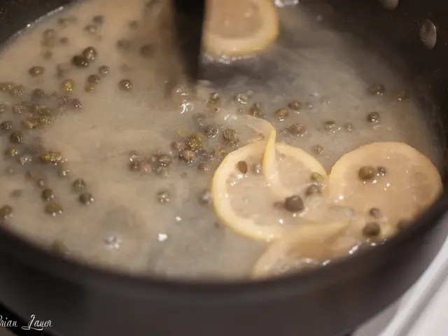 Six Water-Based Detoxification Methods Praised by Many