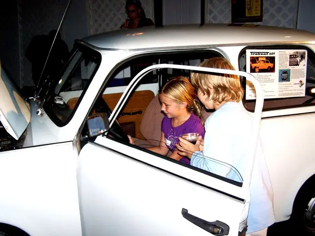 Child perishes in sweltering vehicle under state supervision in Alabama