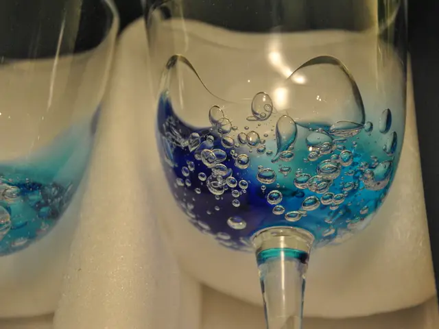 Macular Degeneration: Differences Between Wet and Dry, Symptoms, Causes, and Further Details