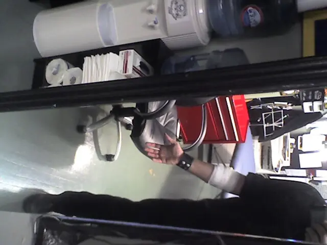 Purifying the Indoors with UV Air Purifiers: Advantages, Disadvantages, and Their Impact