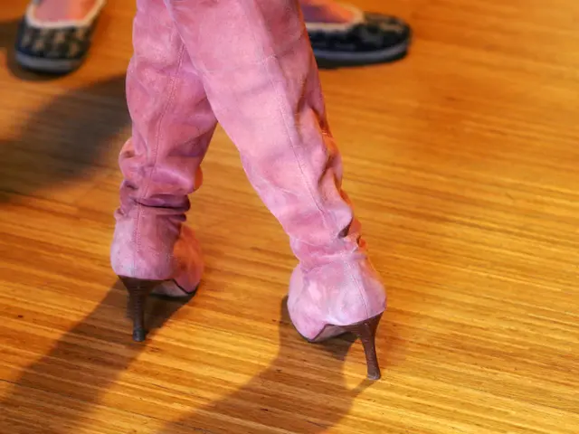 Foot Surgery for Flat Feet: Objective, Method, and Healing Process