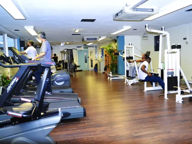 Regular Workouts That Accelerate Physical Wear After the Age of 40, Featuring 8 Common Activities