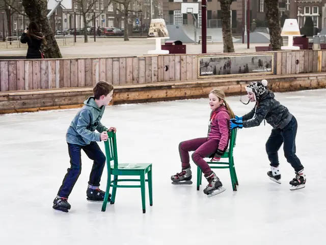 "New Playground Unveiled": Children's Hospital Bayreuth welcomes a fresh outdoor recreational space